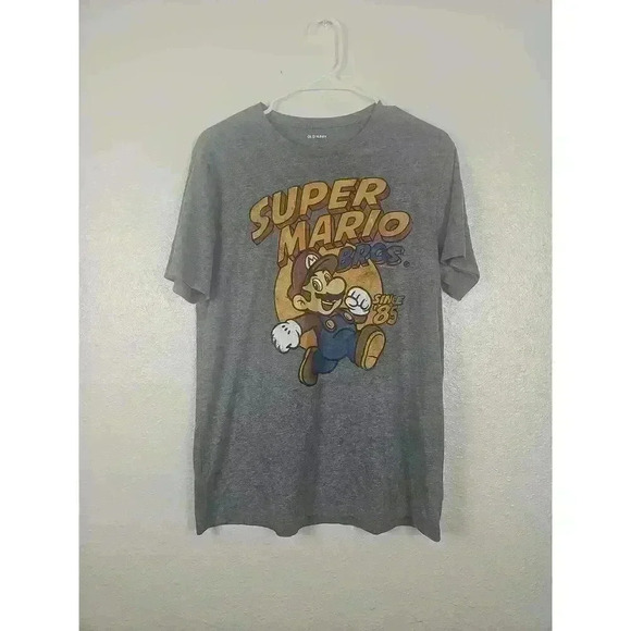 Old Navy Gray SuperMario Graphic Tee Short Sleeve Crew Neck Medium - Picture 1 of 5